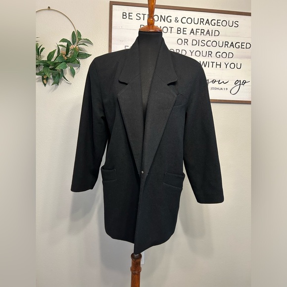 Wool Jacket - Picture 2 of 7